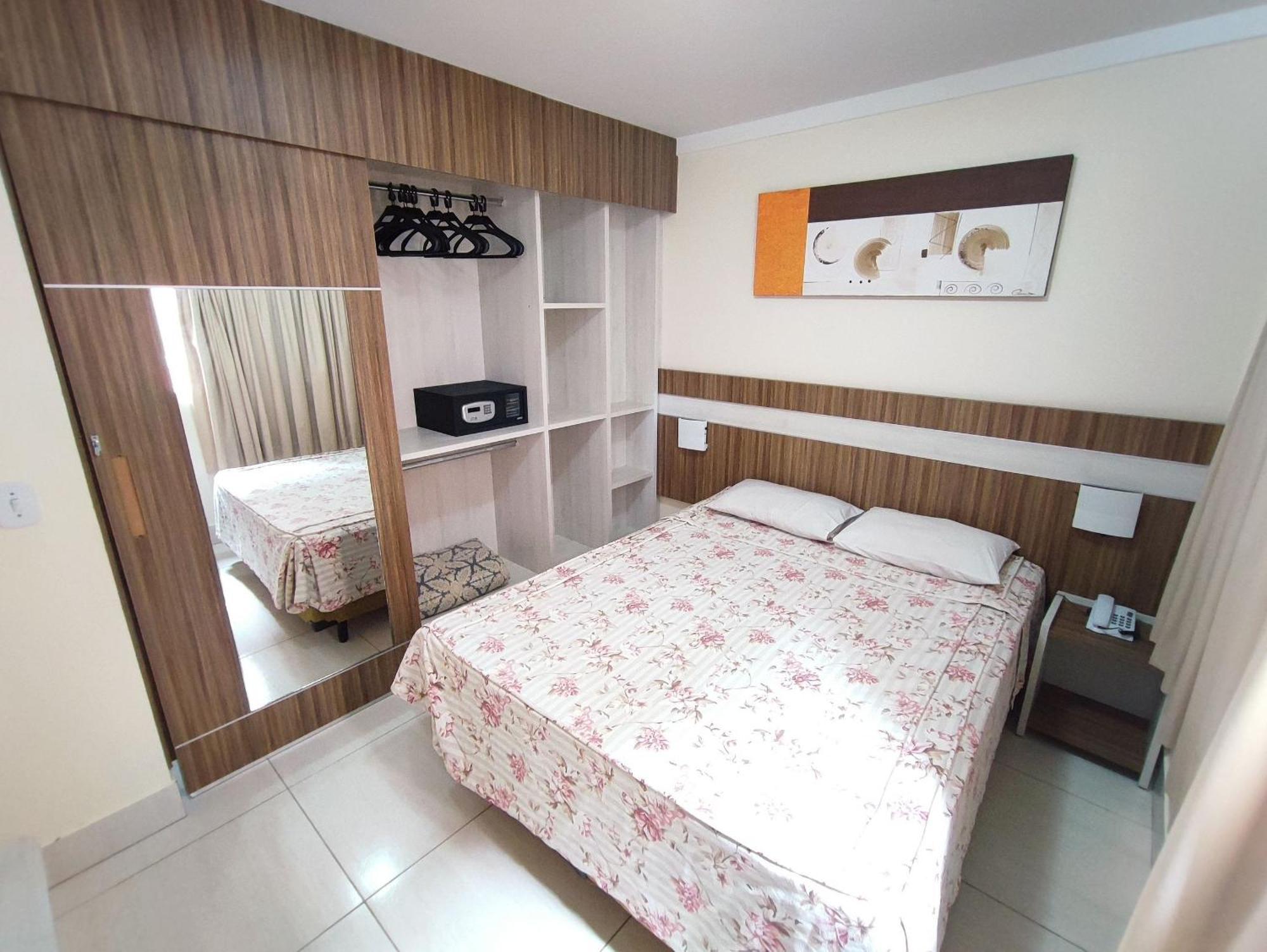 Lacqua Diroma II Caldas Novas Exterior photo